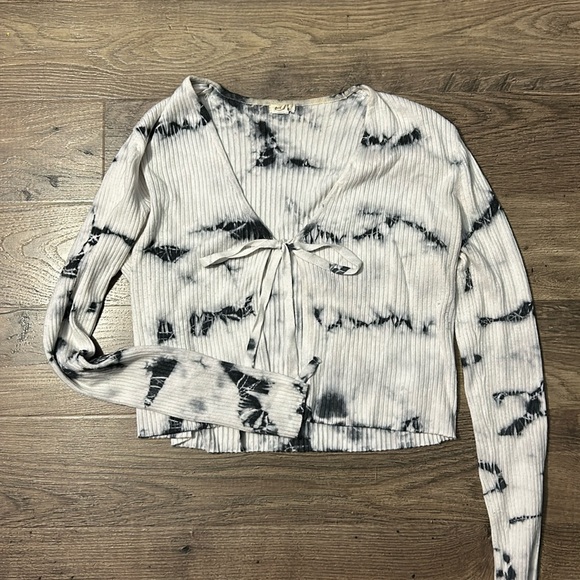 GARAGE Flyaway Tie-dye Cardigan - Picture 1 of 1